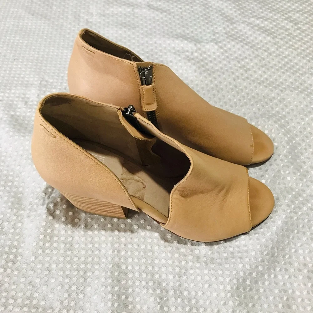 Eileen‎ Fisher heels